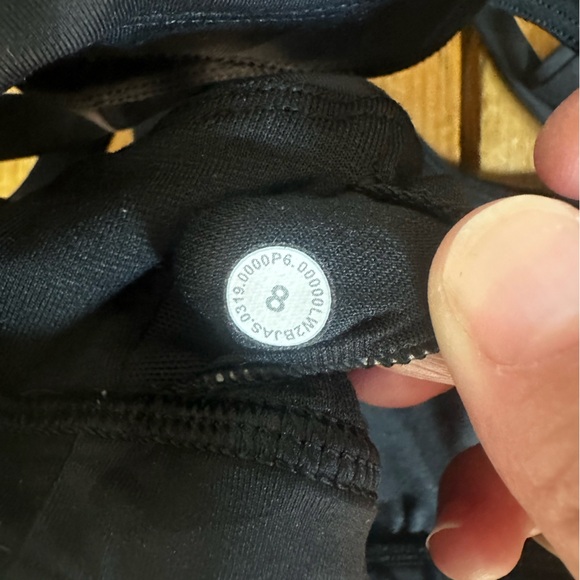Lululemon Black and Gray Camo Sports Bra Size 8 - Picture 3 of 4